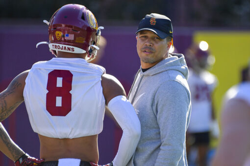 USC interim coach Williams out to turn connections into wins