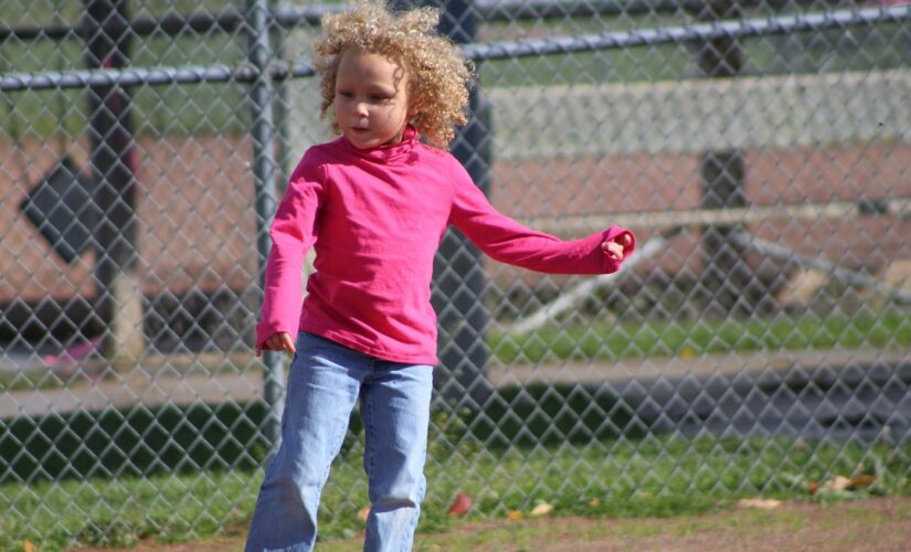 Michigan father files $1M lawsuit after teacher cuts daughter’s hair
