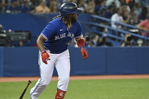 Batting title races jumbled as MLB season winds down