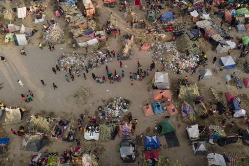Thousands of Haitian migrants camped in Texas town being let into US, report says