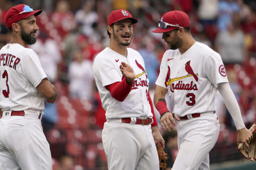 Rookie Carlson homers twice, Cardinals beat Brewers 4-3