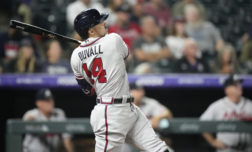 Duvall’s 2-run homer lifts Braves over Rockies 6-5