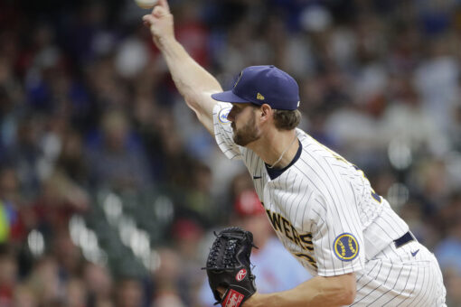 Houser pitches 3-hitter for 1st pro shutout, Brews top Cards