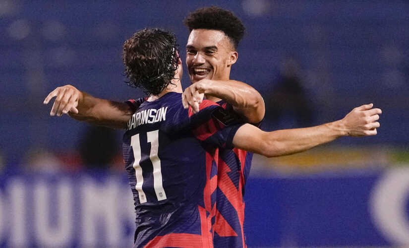 Robinson, Pepi, US flip WCup qualifier, beat Honduras 4-1