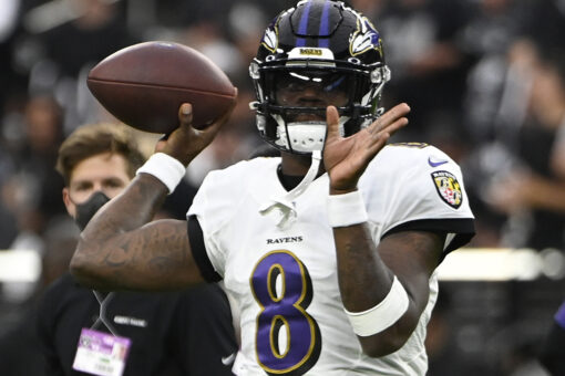 Ravens’ Lamar Jackson tries to tamp down hype ahead of Chiefs game