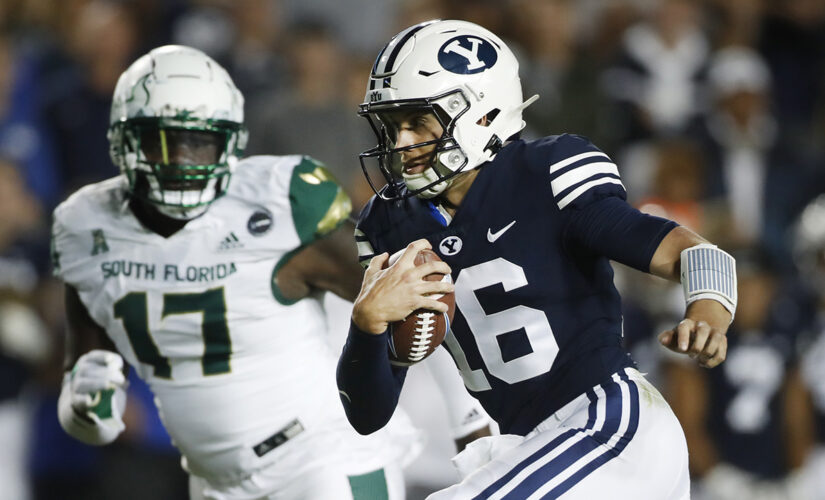 Baylor Romney helps No. 15 BYU outlast South Florida 35-27