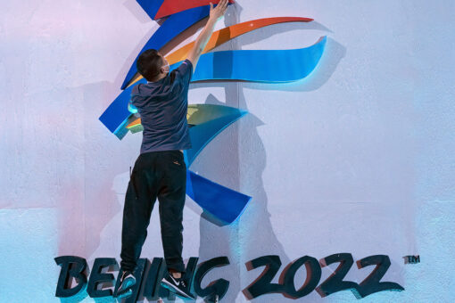 IOC urges Olympic teams to ask for more vaccines