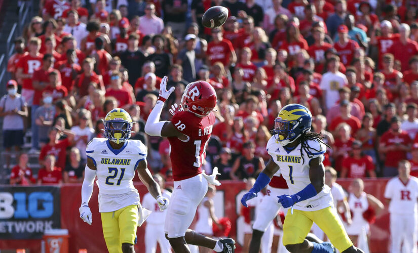 Rutgers 3-0 for first time since 2012, beats Delaware 45-13