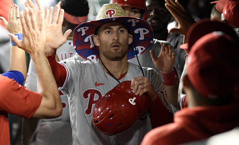 Surging Phillies win 5th in a row, rally past Nationals 12-6