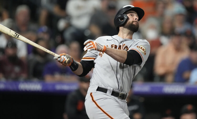 Belt homers twice, Giants top Rockies to boost NL West lead