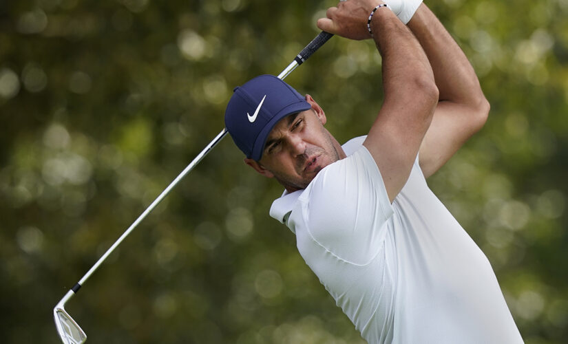 Koepka withdraws from Tour Championship with wrist injury