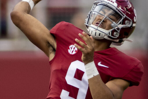 Young, McClellan lead No. 1 Alabama to 48-14 rout of Mercer