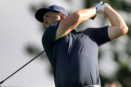 Bryson DeChambeau bombs 412-yard drive in long drive competition