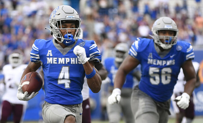 Memphis’ sneaky touchdown has fans angered at referees