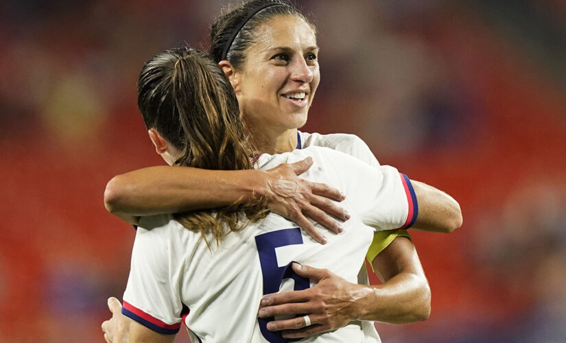 Carli Lloyd, US women’s soccer dominate Paraguay as star’s career winds down