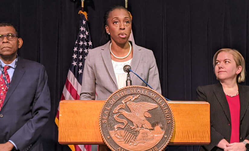 Illinois Health Dept director says ‘masks are as effective as vaccines’