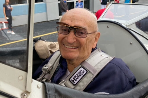 WWII veteran, 96, honored with flight on 1940s-era plane