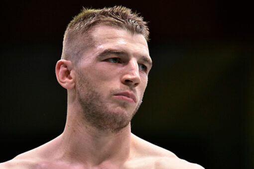 Dan Hooker takes visa strife public with UFC 266 around the corner