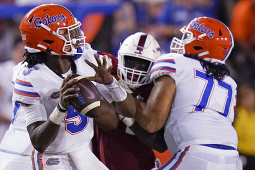 Jones starts, Richardson shines as No. 13 Florida wins 35-14