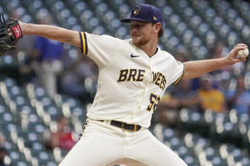 Lauer shines as Brewers roll to 10-0 blowout of Phillies