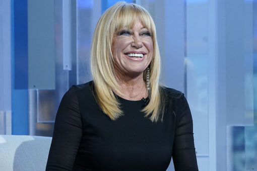 Suzanne Somers, 74, flaunts youthful legs in curve-hugging bodysuit: ‘Aging is amazing’