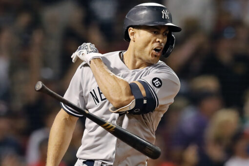 Giancarlo Stanton hits go-ahead grand slam in the eighth, Yankees win 5-3 against Red Sox