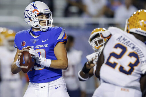 Bachmeier, Cobbs lead Boise State past UTEP, 54-13