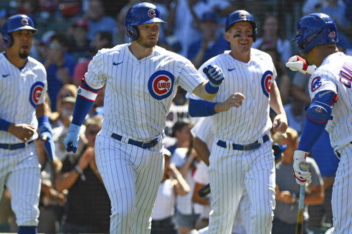 Schwindel hits tiebreaking single as Cubs beat Reds 4-3