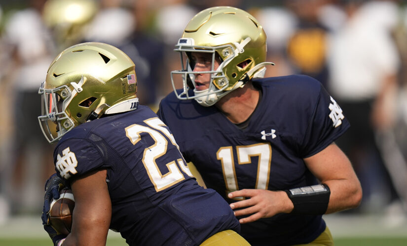 Notre Dame’s Jack Coan gets finger popped back into place, throws game-winning TD pass