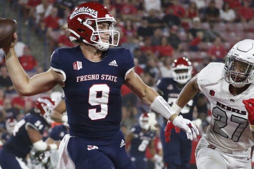 Haener rallies No. 22 Fresno State to 38-30 win over UNLV