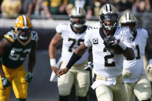 Jameis Winston delivers 5 TDs for Saints in rout of Packers
