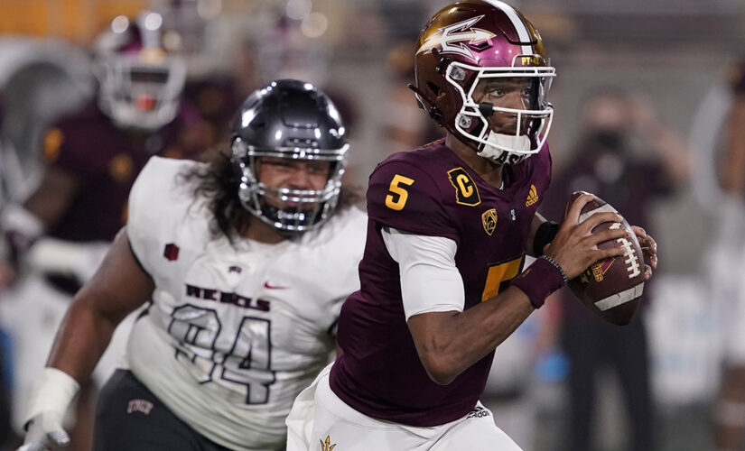 Daniels runs for 122 yards, No. 23 Arizona St shakes UNLV