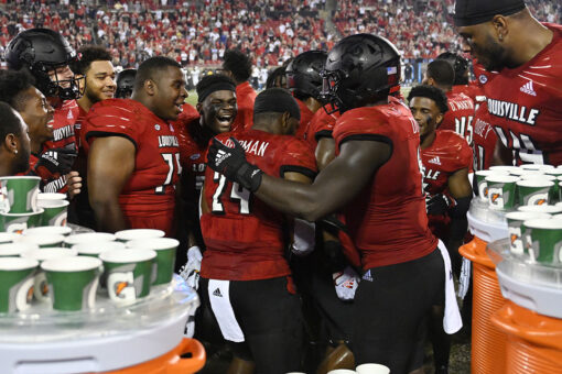 Louisville’s Jaylin Alderman delivers game-winning Pick Six vs. UCF