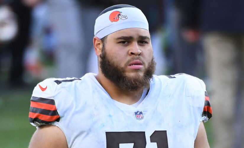 Browns lineman Jedrick Wills sums up close loss in one NSFW tweet