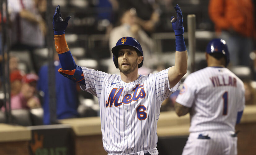 McNeil’s homer lifts Mets; Phillies slip in playoff race