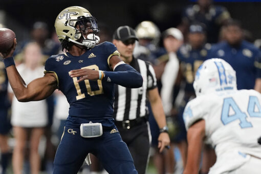 Sims sparks Ga. Tech to 45-22 upset of No. 21 North Carolina