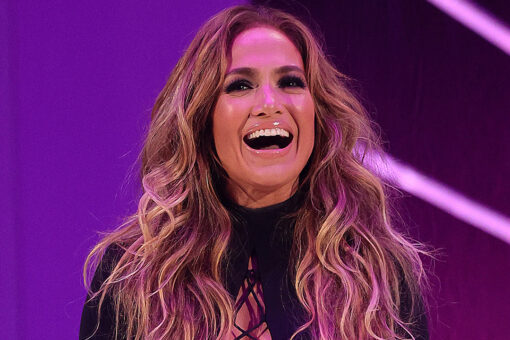 Jennifer Lopez wows with MTV VMAs look days after making red carpet debut with Ben Affleck: ‘Let’s go’