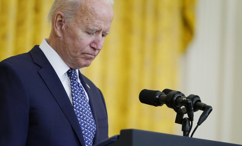 Biden administration on sidelines as Americans trapped in Afghanistan get Taliban permission to leave