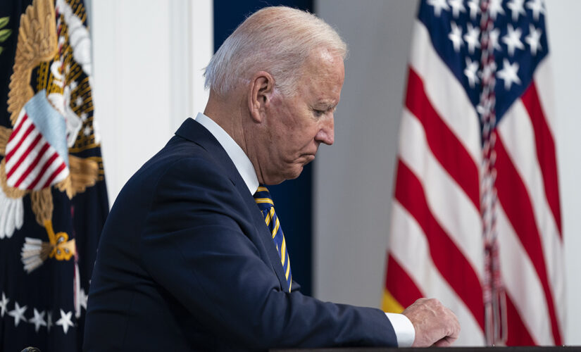 Biden vacations at Delaware beach house after week of heavy losses