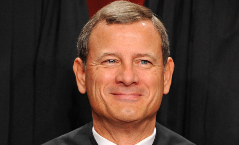 On Texas abortion ruling, John Roberts again splits with conservative justices