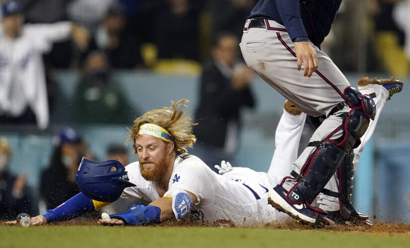 Dodgers rally past Braves for sweep, Scherzer leaves after 6
