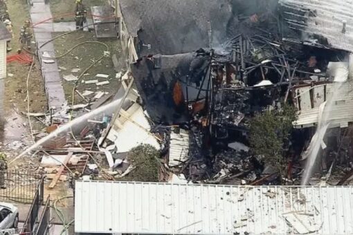 Dallas firefighters, residents injured after gas explosion at apartment complex