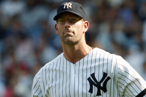 Ex-MLB pitcher Kyle Farnsworth faces backlash over critical tweet of player