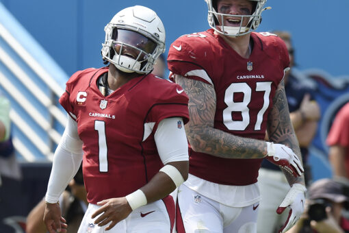 Kyler Murray, Chandler Jones lead Cardinals to blowout win over Titans