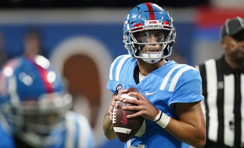 With Kiffin back home, Ole Miss romps past Louisville 43-24