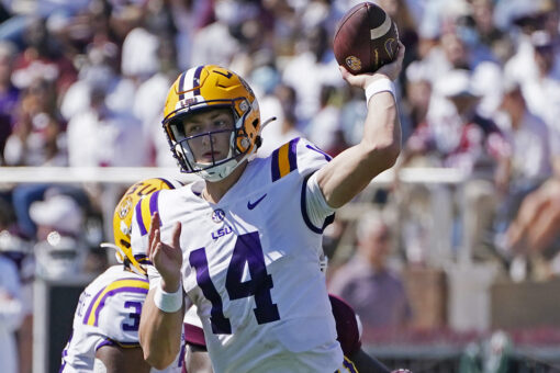 Johnson has 4 TD passes, LSU outlasts Mississippi St. 38-25