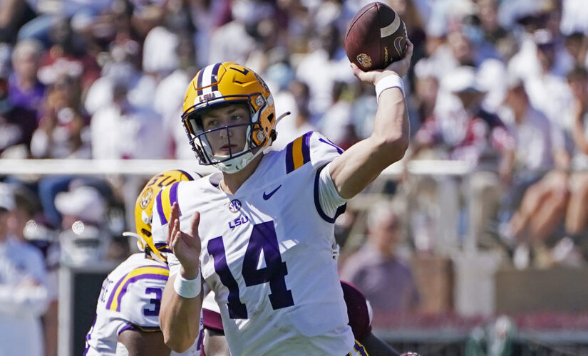 Johnson has 4 TD passes, LSU outlasts Mississippi St. 38-25