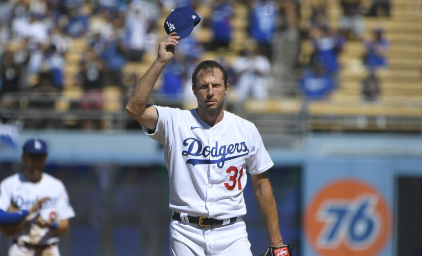 Dodgers’ Scherzer gets 3,000th K, near perfecto vs Padres