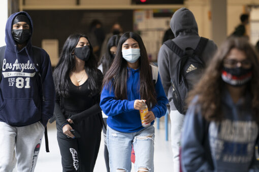 Illinois school investigating viral video of teacher berating student for wearing mask wrong