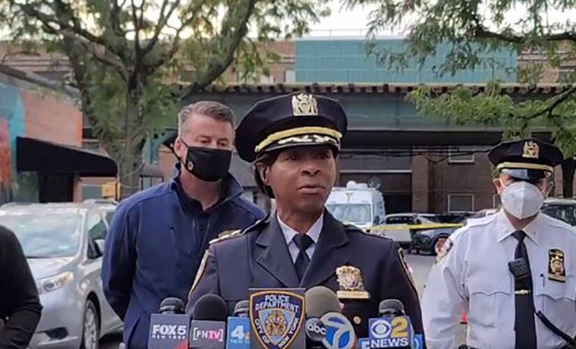 NY police shoots gunman who wounded 4 in Upper Manhattan